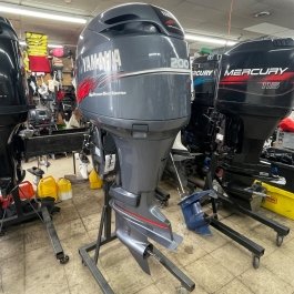 2000 Yamaha 200HP 2-Stroke HPDI 25" Outboard Motor - Sold