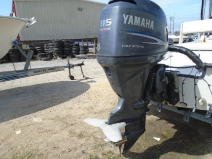 PRE-OWNED 2003 YAMAHA 115 HP 20" FOUR-STROKE OUTBOARD MOTOR F115 - Used Outboard Engine