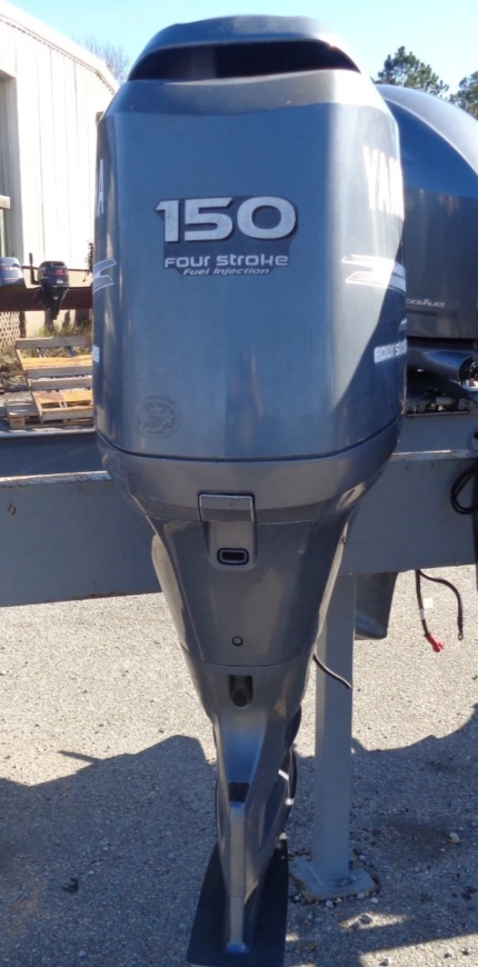 Pre-Owned 2004 Yamaha F150 150 HP 25” 4-Stroke Outboard Boat Motor Engine - 150HP - Used Outboards