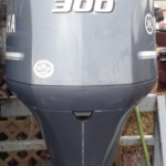 PRE-OWNED 2019 YAMAHA 300 HP 25" FOUR-STROKE OUTBOARD MOTOR F300 - Used Outboard Engine